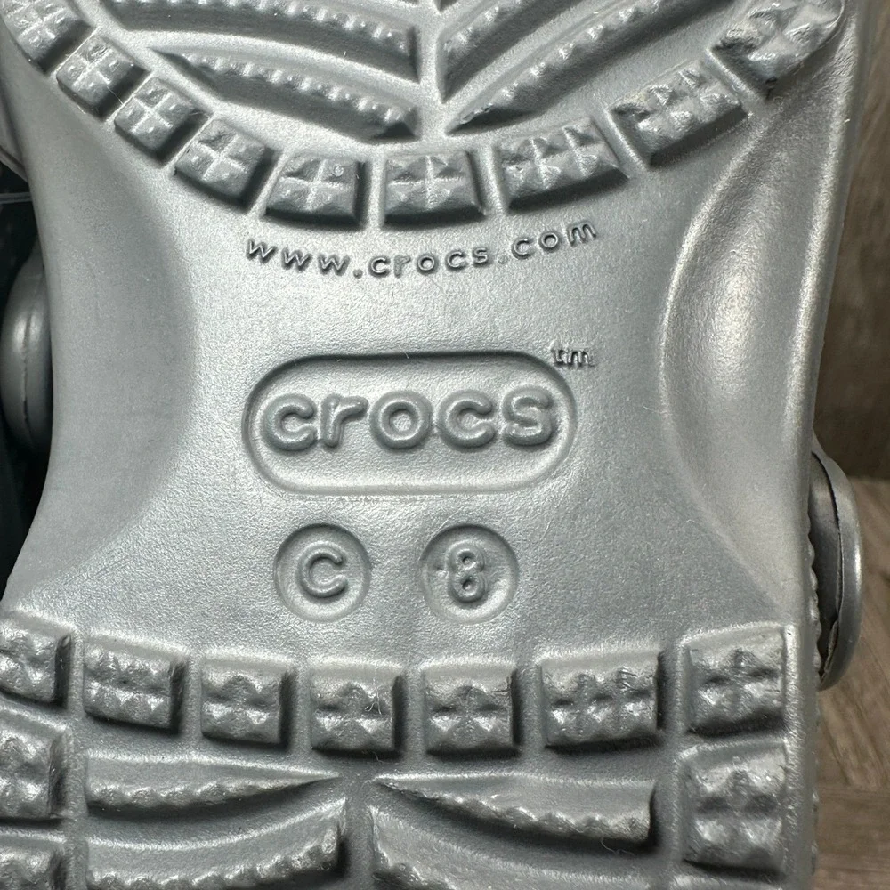 CROCS these classic